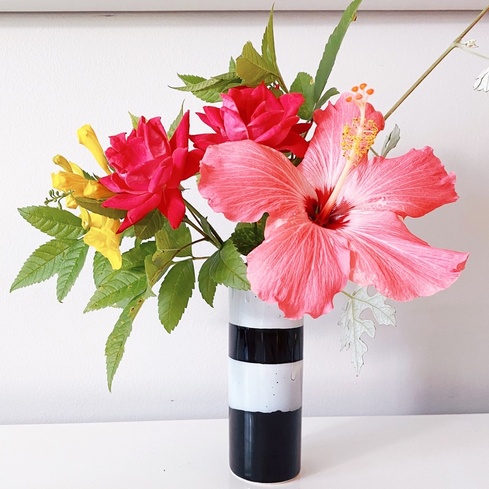 Small Black & White Boutique Vase